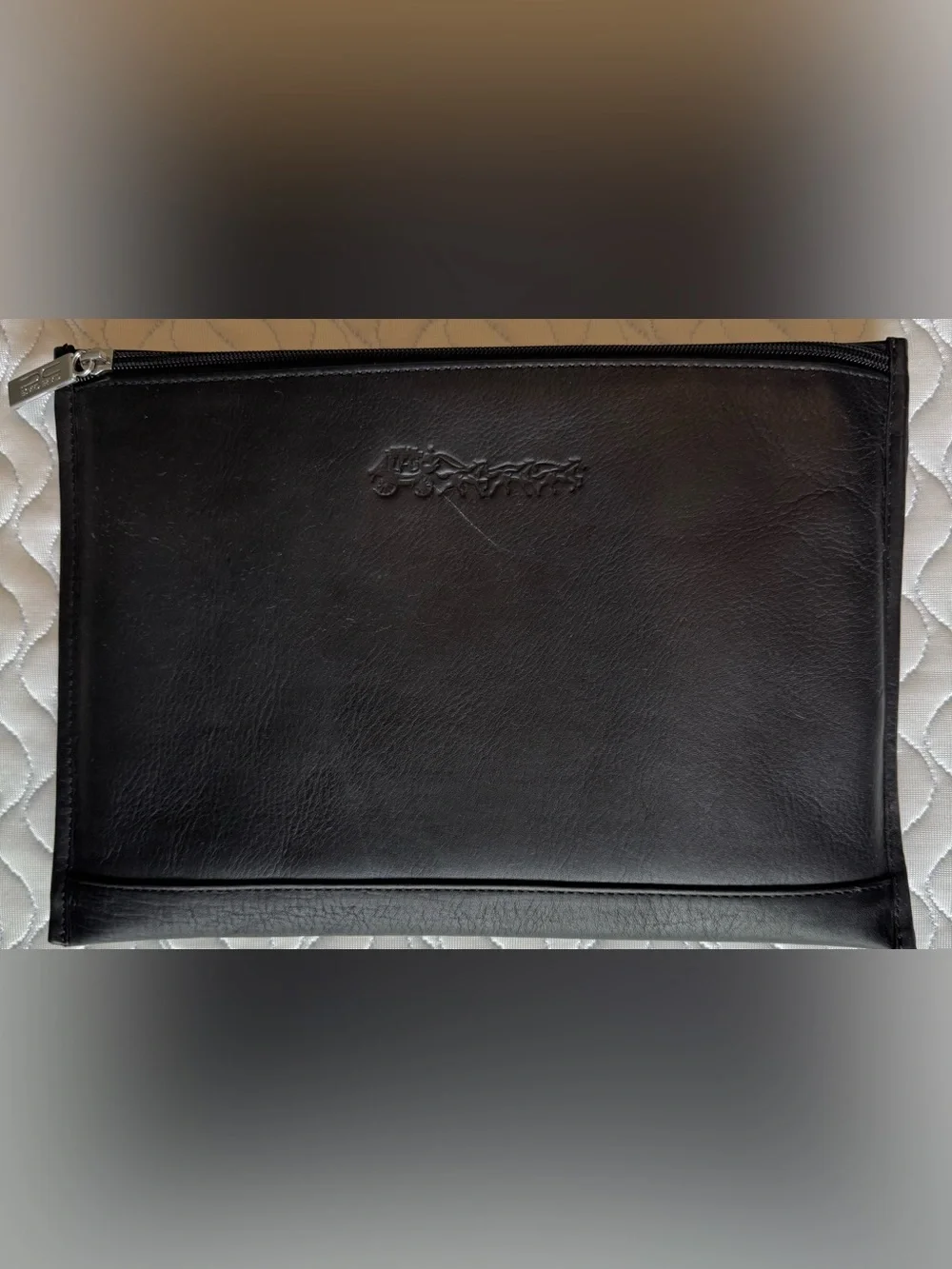 Claire Chase IP 300 case in black leather. - Picture 1 of 7